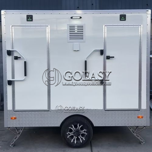 9.5FT 2 Station White Luxury Restroom Trailer